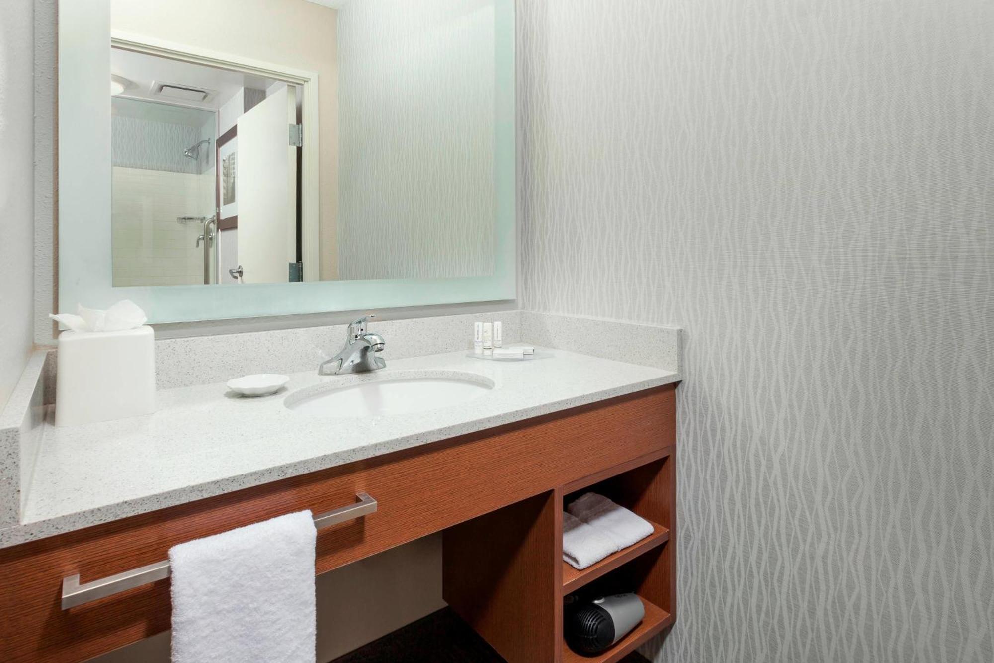 Springhill Suites Chicago Downtown/River North Exterior photo